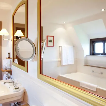 Hotell Romantik Auf Der Wartburg 5*